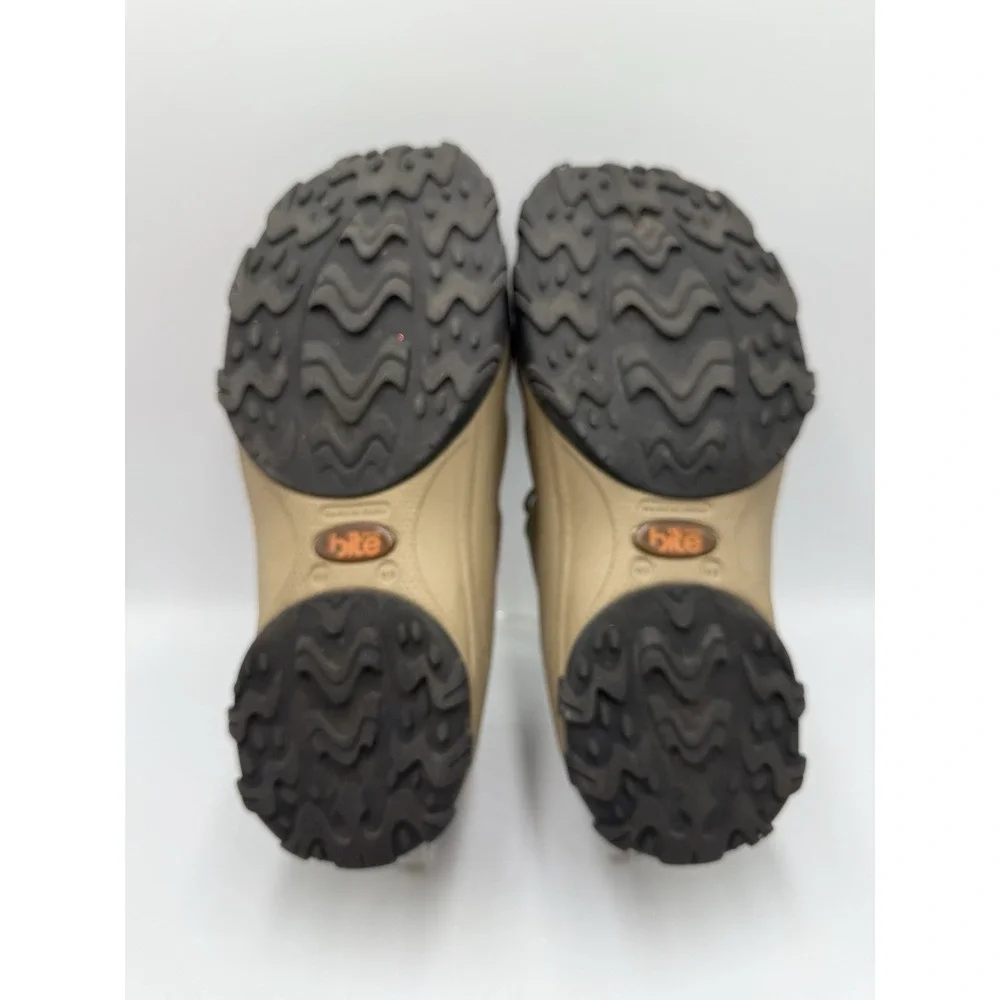 Crocs Bite  Sandals Beige-Taupe Outdoor Hiking Collection Trailbreaker Sz M9 W11
